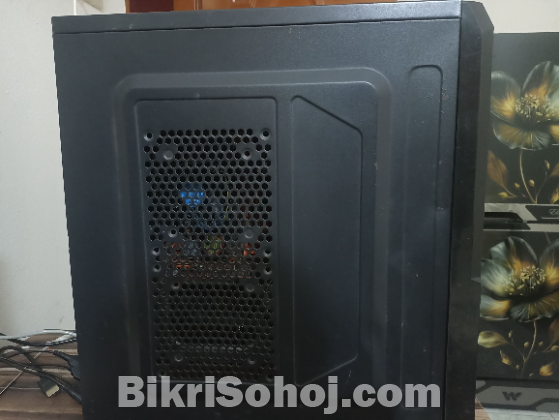 Desktop Computer: Intel i3-3220